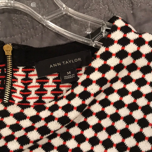 Ann Taylor sweater blouse and skirt S top Is M - Picture 5 of 8